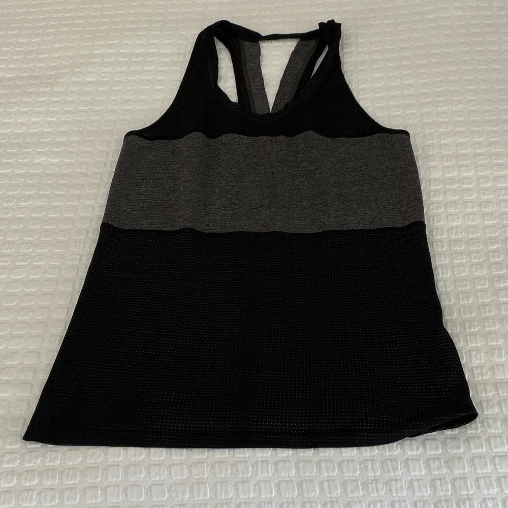 Lululemon Black and Gray Women's Tank Top